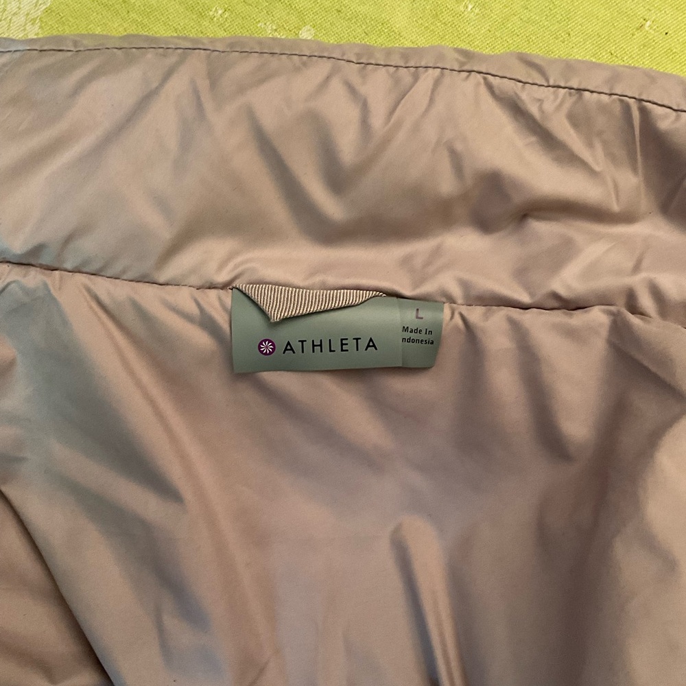 Athleta Responsible Down Jacket, Size Large - image 4